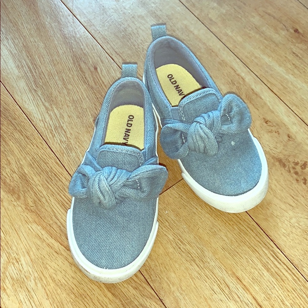Toddler shoes